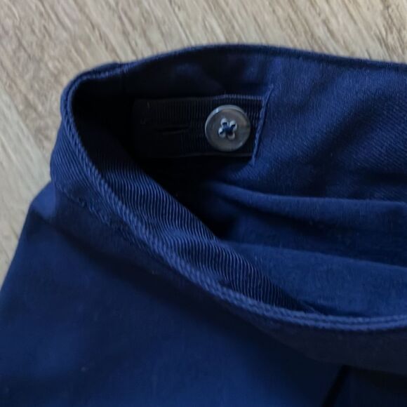 Cat and Jack uniform skirts - Picture 4 of 8